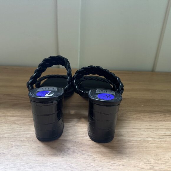 Dolce Vita Black Bubble Heels (Paily Heels Stella Model) - Picture 3 of 3